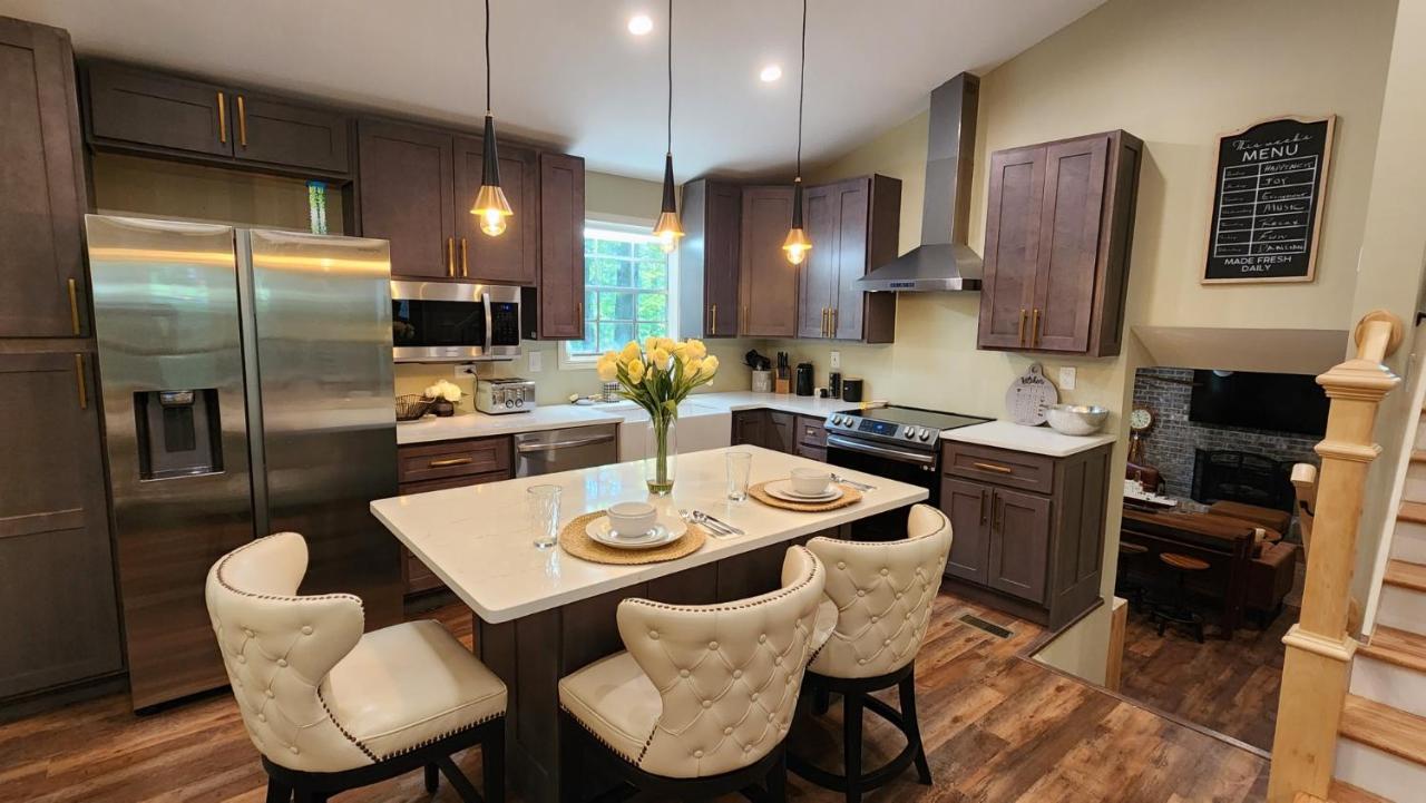 Four-Bedroom House,1460646748:JPEG