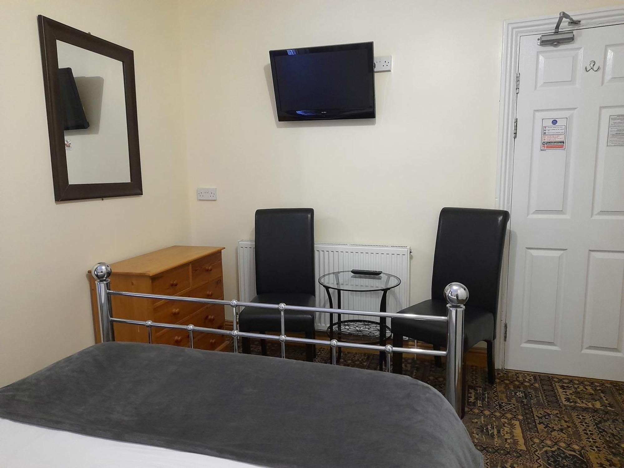 Large Double Room