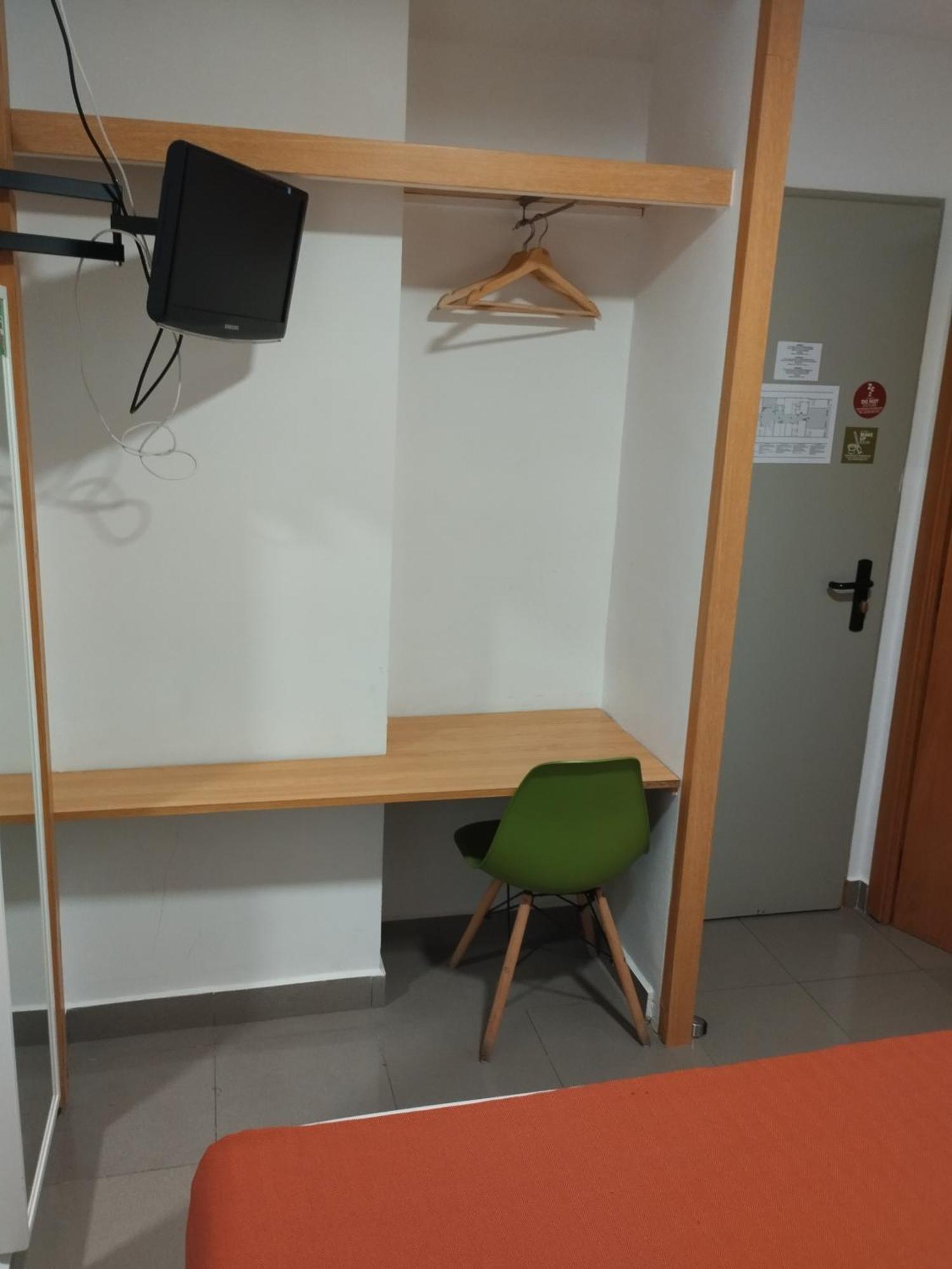 Economy Single Room