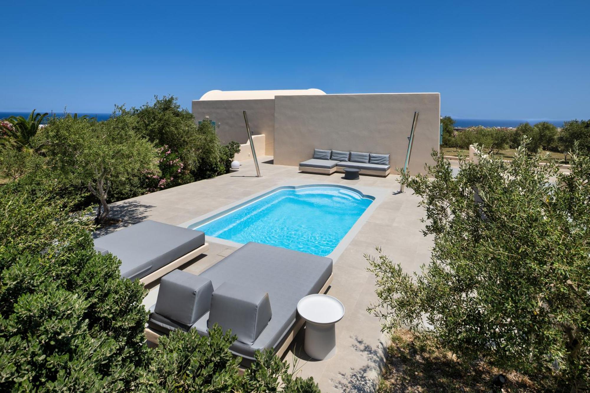 Exclusive 2-Bedroom Villa private pool