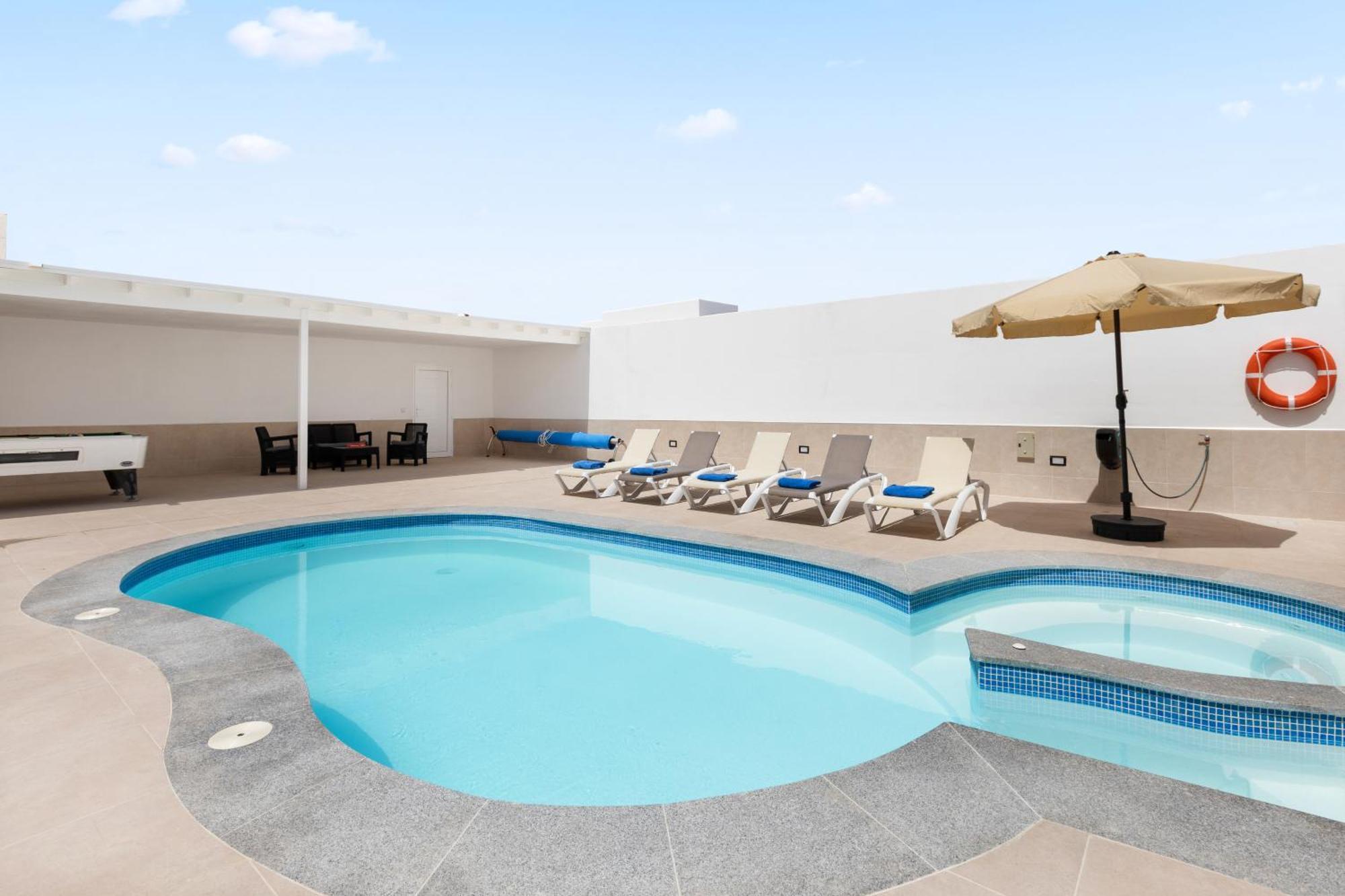 Three-Bedroom Villa,1737092230:JPEG