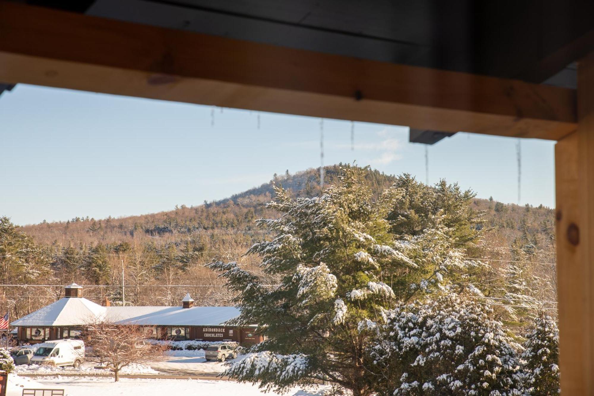 Studio with Mountain View