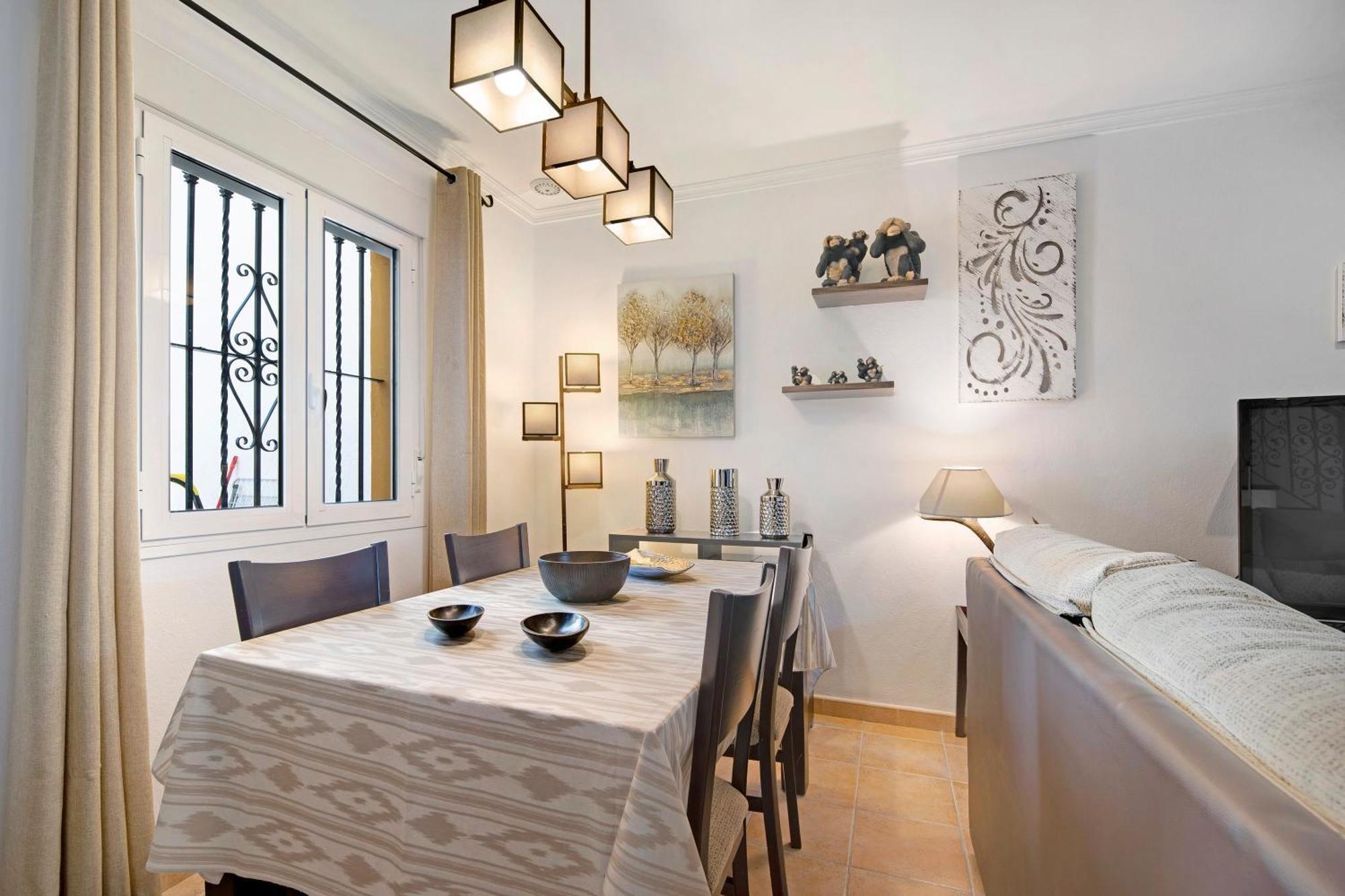Two-Bedroom Apartment Mountain View