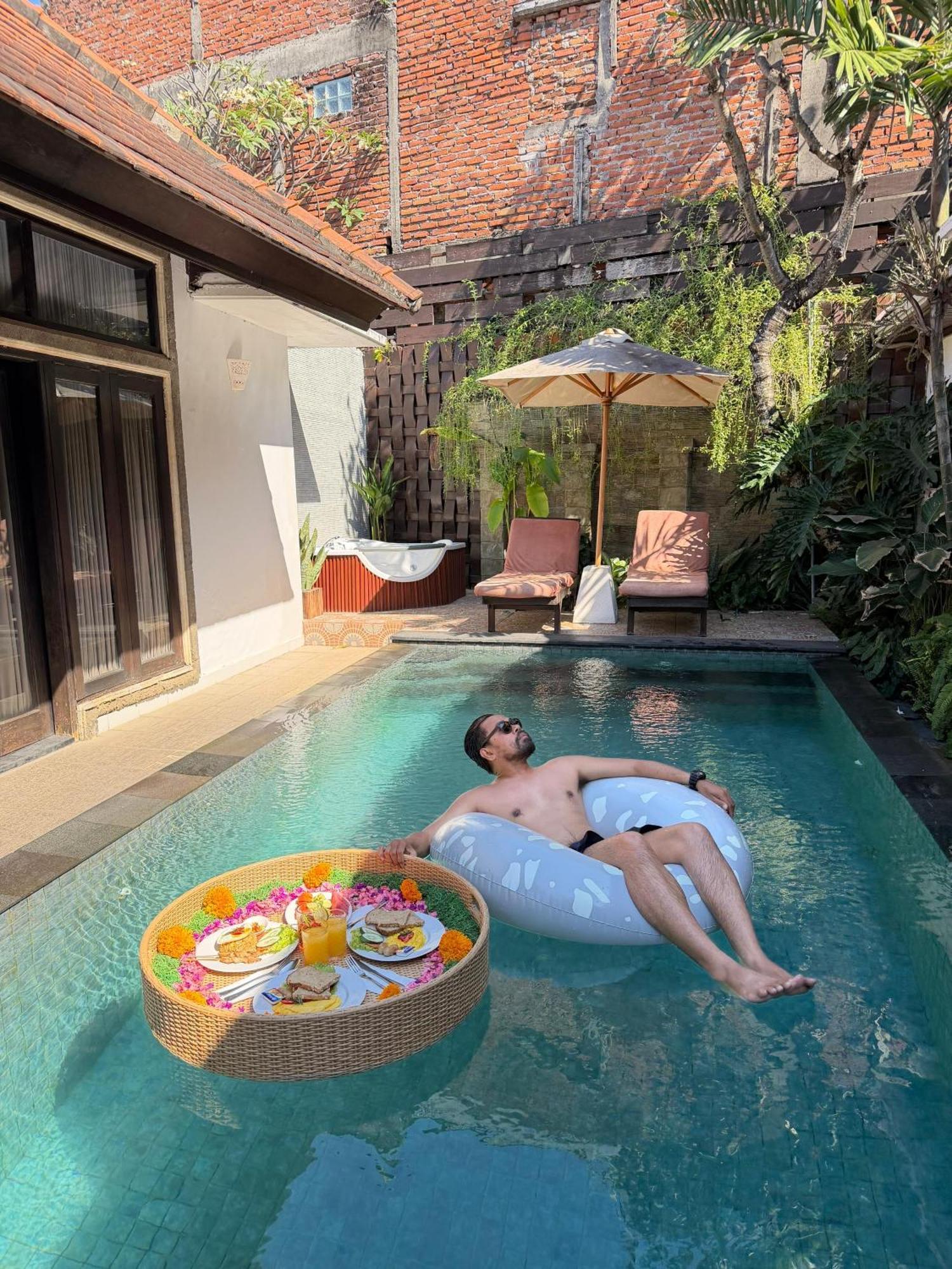 Three-Bedroom Villa Private Pool