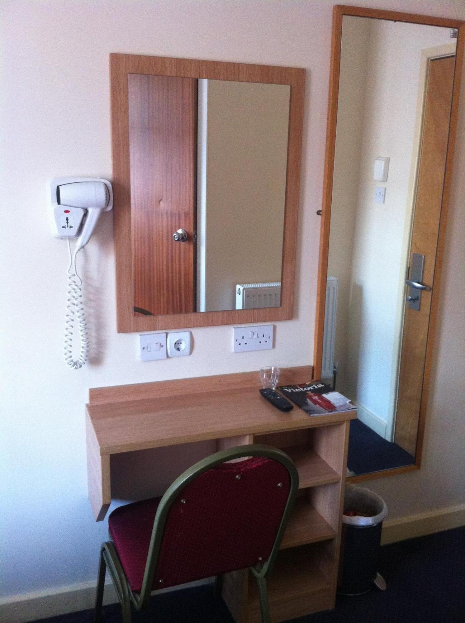Single Room private toilet shower