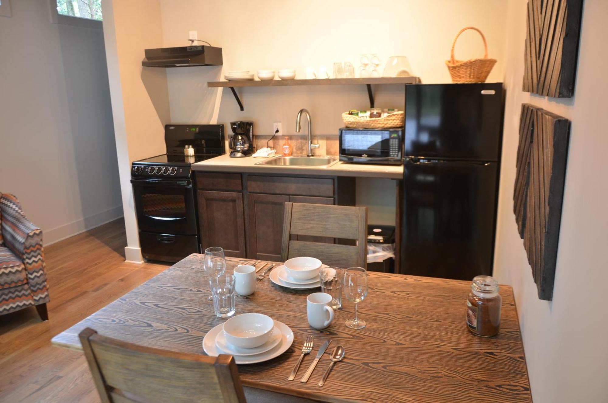 Luxury One-Bedroom Suite