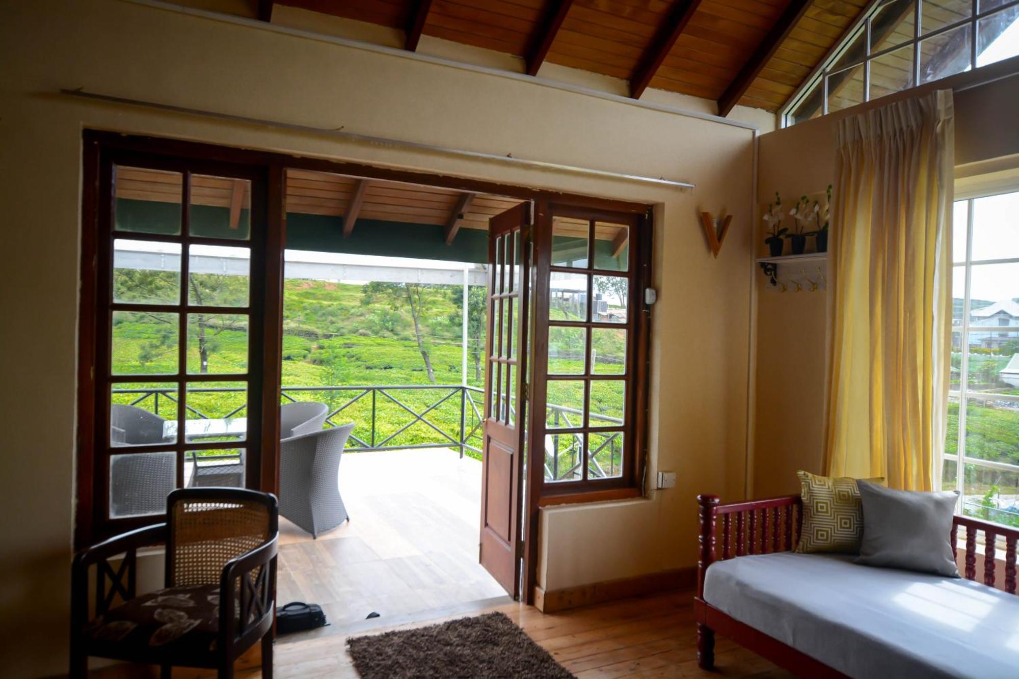Deluxe Room Balcony,832579646:JPEG