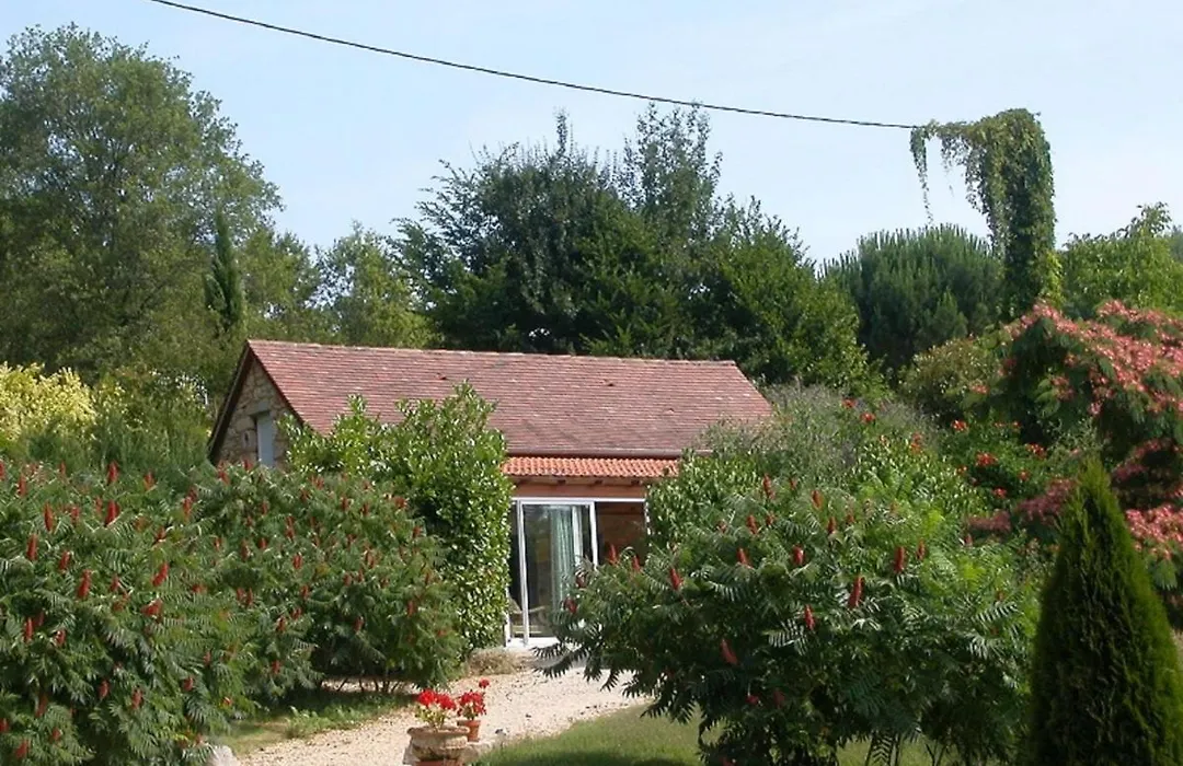 Hameau les Combelles-1