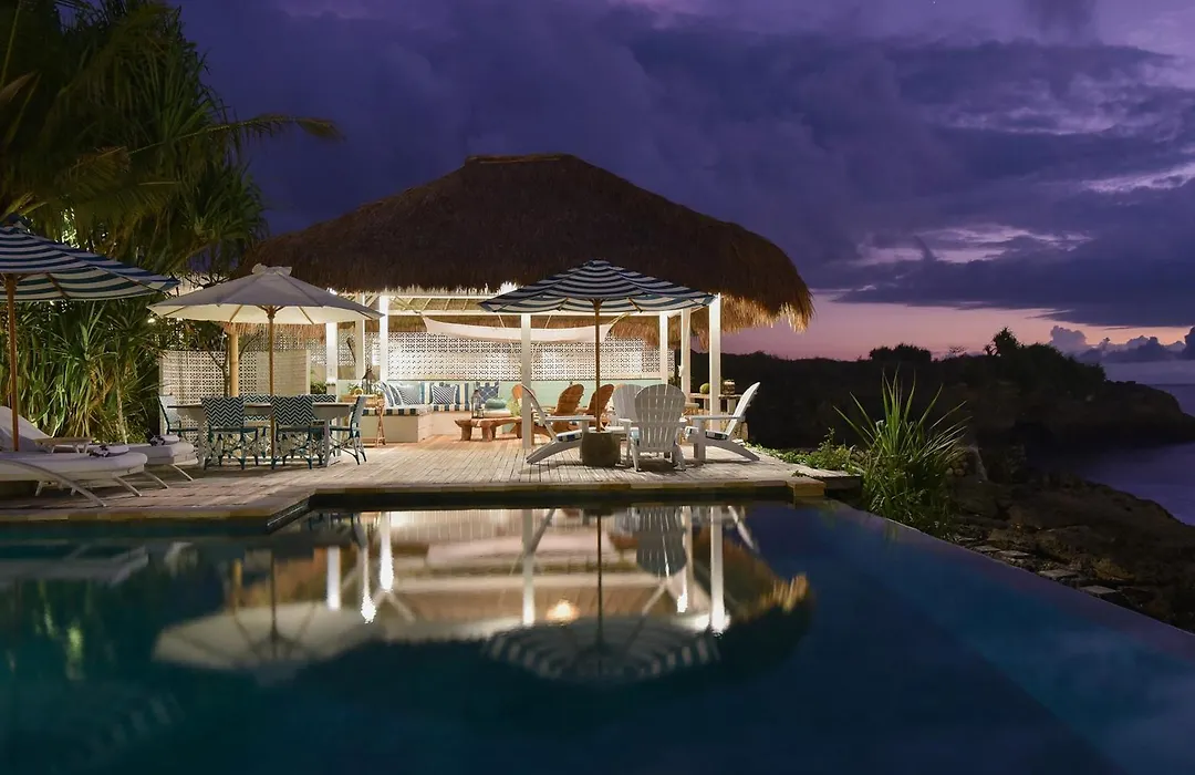 Driftwood Villas-1