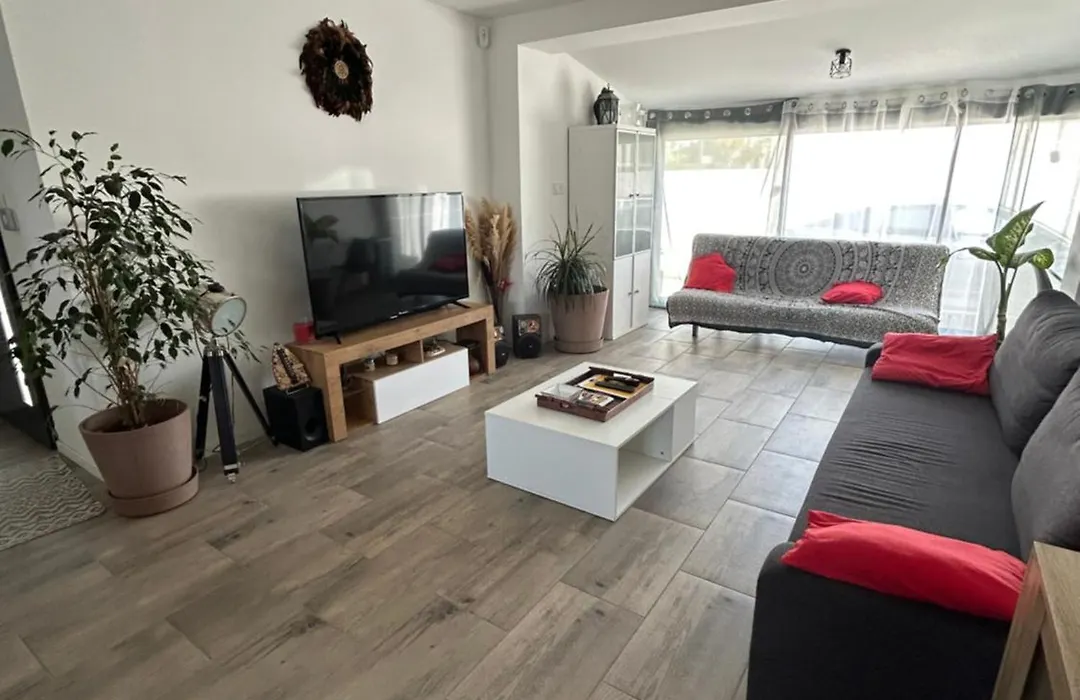 Villa Lunel-1