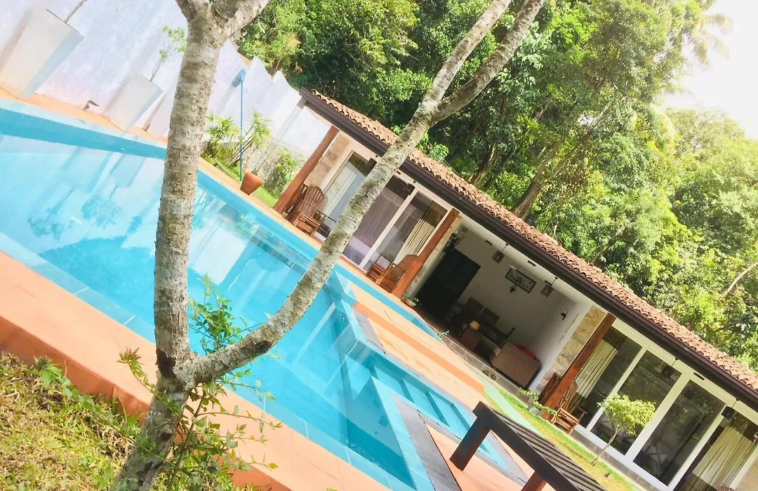 Villa Kandy With Private Pool-1