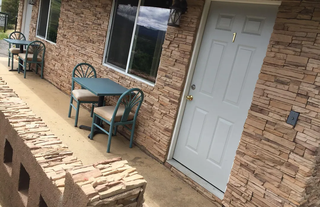 Mountain Trail Lodge And Vacation Rentals-1
