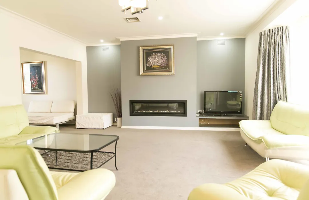 Hawthorn Holiday House-1