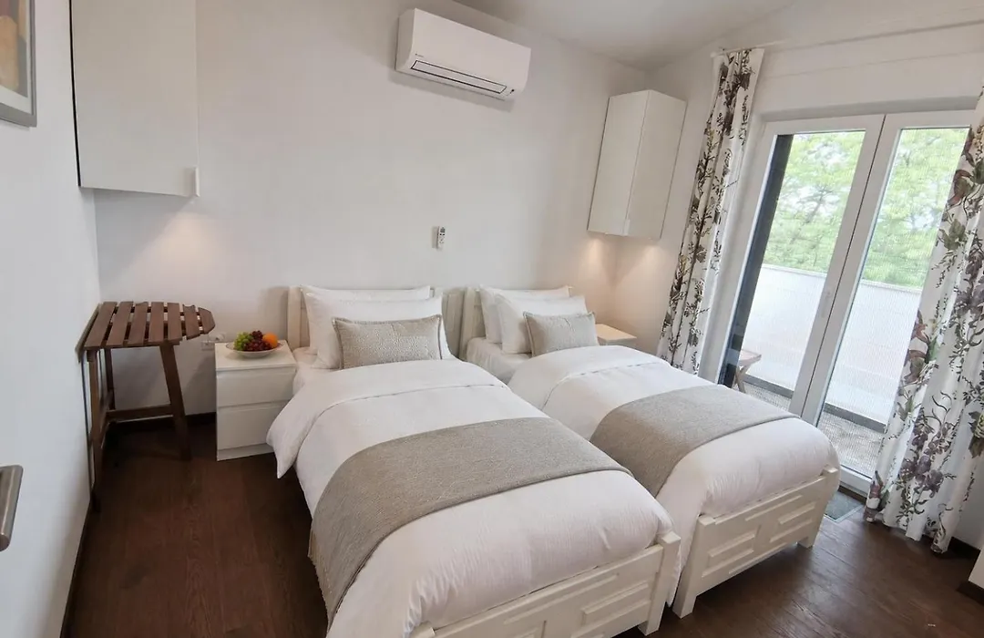 Villa Oliva-1