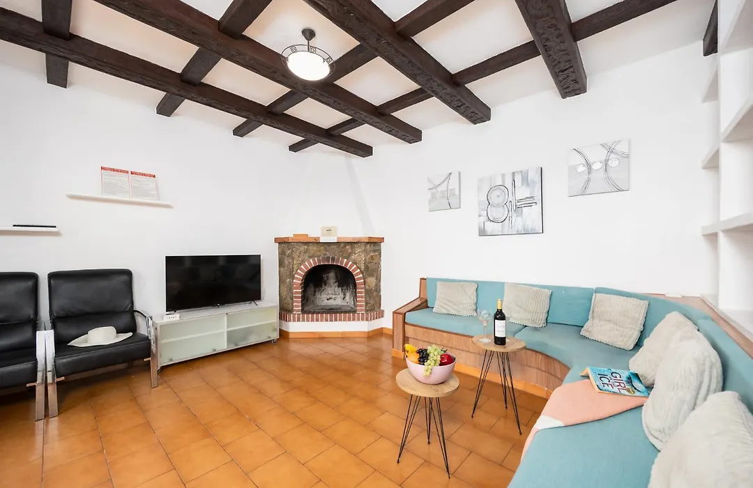 Villa Eugenia Large Private Pool Ac Wifi-1