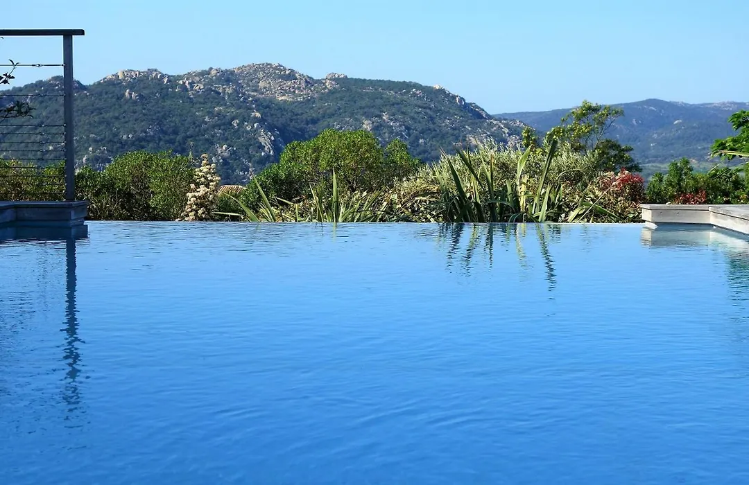 Villa Santa Giulia, vue panoramique sur la mer, 900 m de la plage-1