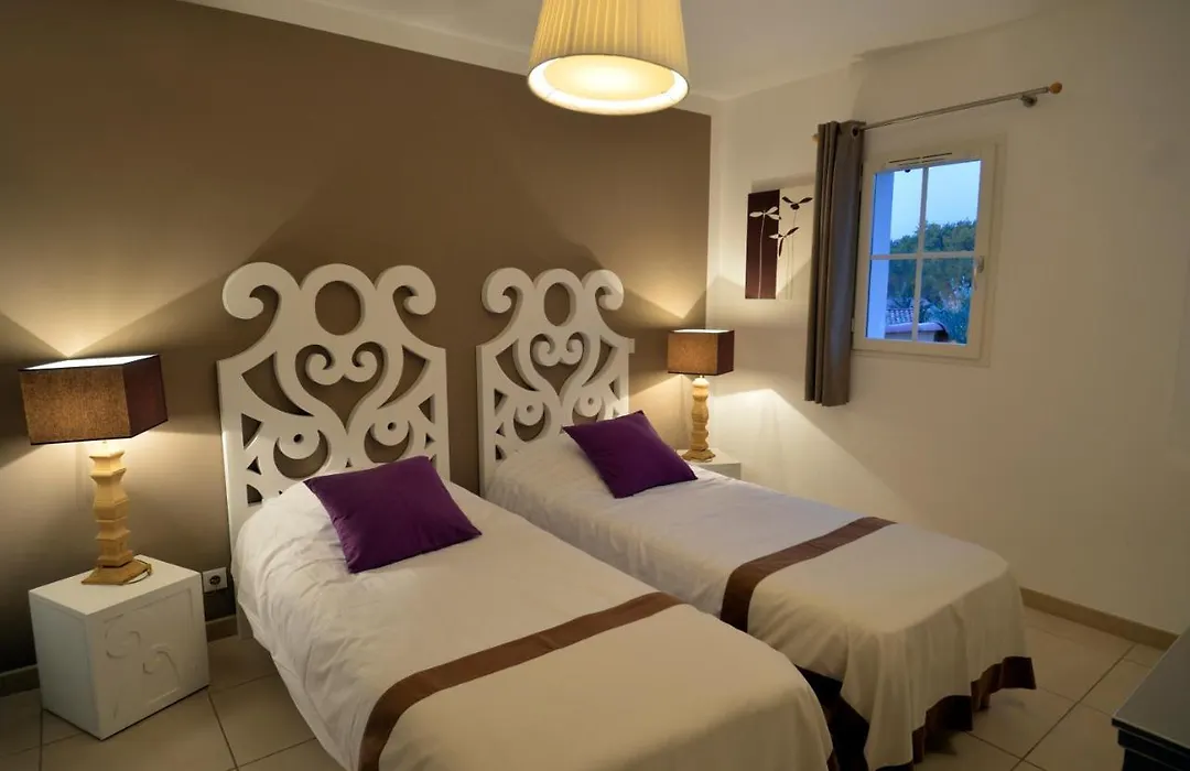 Lagrange Vacances Estivel - Le Clos Savornin-1