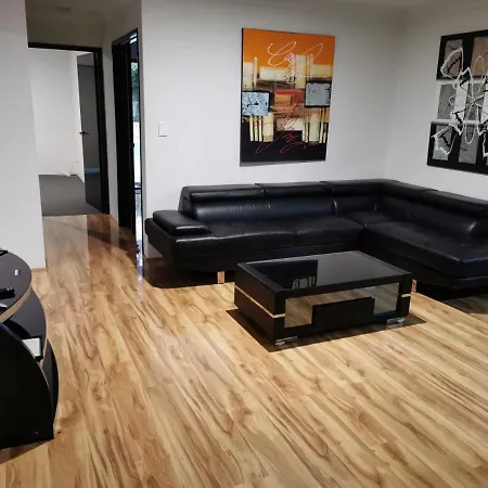 Perth Urban Lodge-3