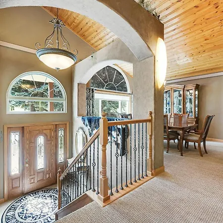 Rapid Creek Lodge-3