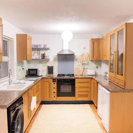 Bakerville Stays - Home In Osier - 3 Bed-3