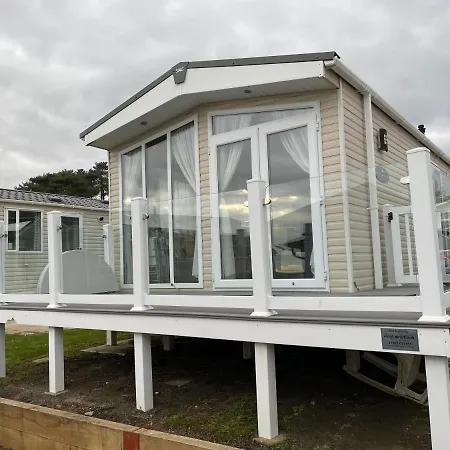 Rockley Park Private Holiday Homes-3