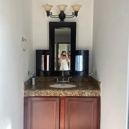 Casa Blanca-2