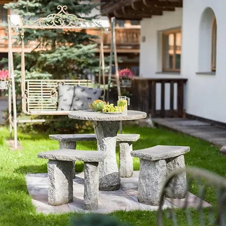 S'Doerfl Chalets-2