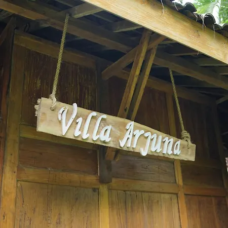 Tirta Arsanta Hot Springs & Villa-3