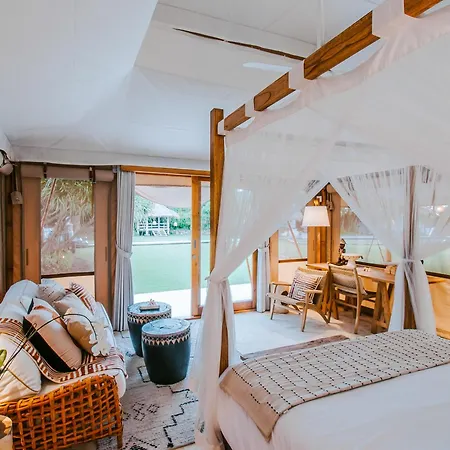 Driftwood Villas-2