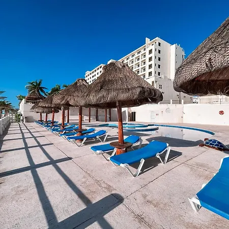 Villas Marlin Ocean Front-2