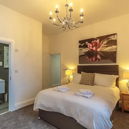 3 Bed - The Regency Suite By Pureserviced-2