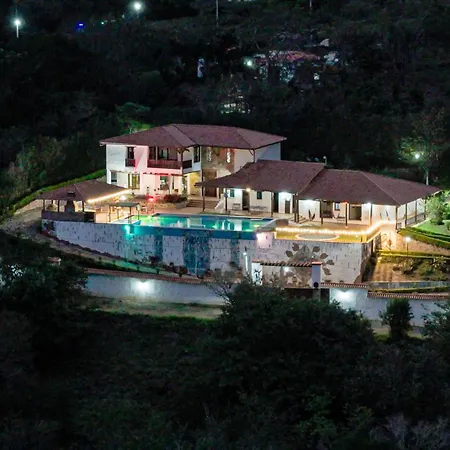 Villa Salomé la mejor vista y clima de la región-3