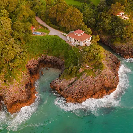 Wishome- Impresionante casa sobre el mar con piscina privada para un verano más suave-3