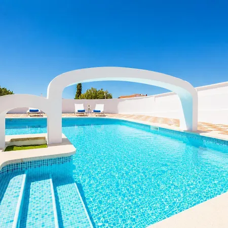 Villa Eugenia Large Private Pool Ac Wifi-2