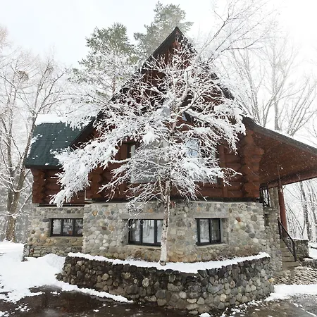 Hakuba Canadian Lodge-2