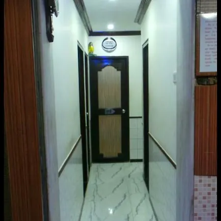 New Metro Guest House-3