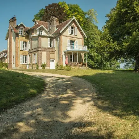 The Good House-2