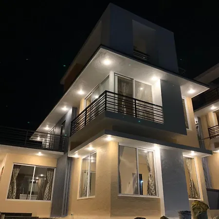 Royal Meadows - Igatpuri Bungalow B-3