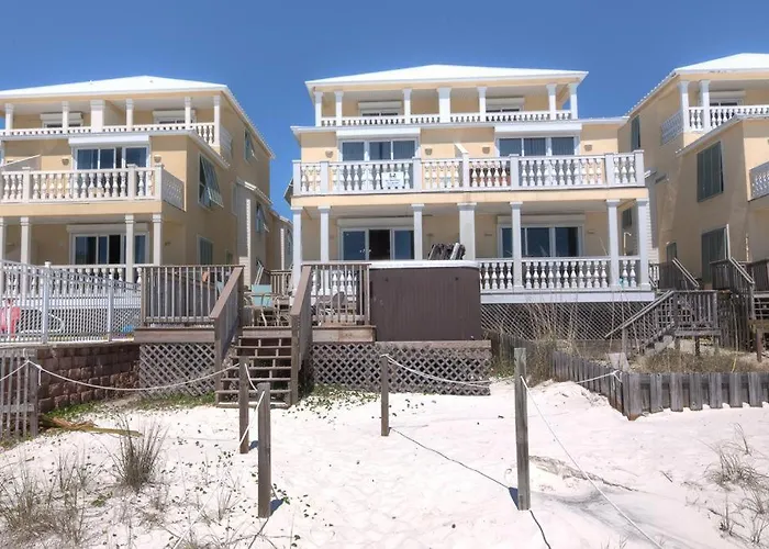 Surf Song - Beachfront Home With Swimspa!