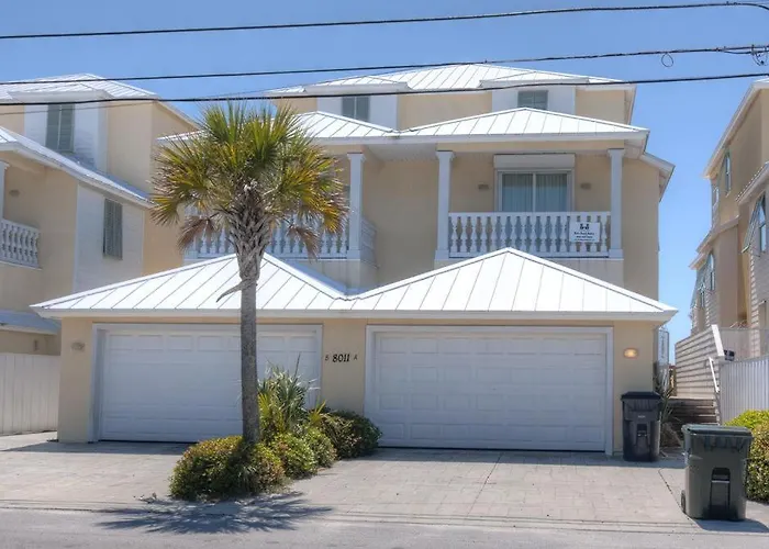 Surf Song - Beachfront Home With Swimspa!