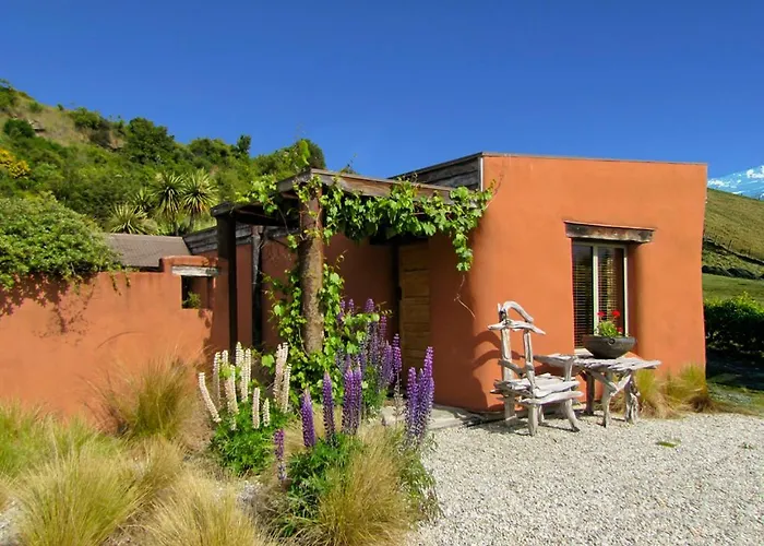 Tussock Cottage