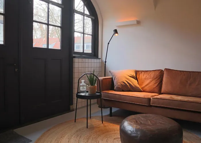 Overnachten In De Oude West-Indieschool