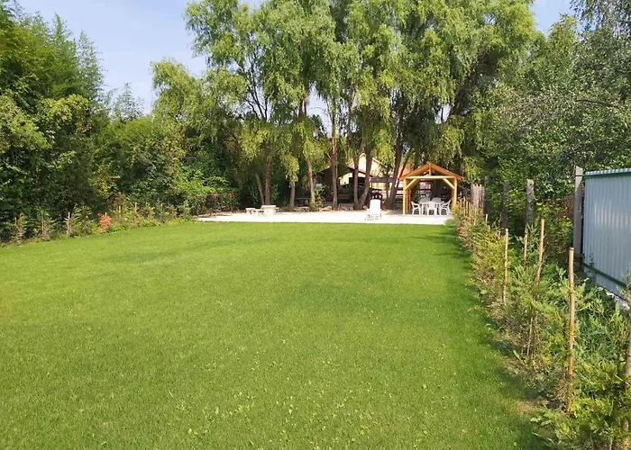 Fuzfa Vendeghaz
