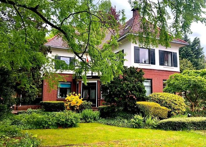 Guesthouse Villa De Eikhof