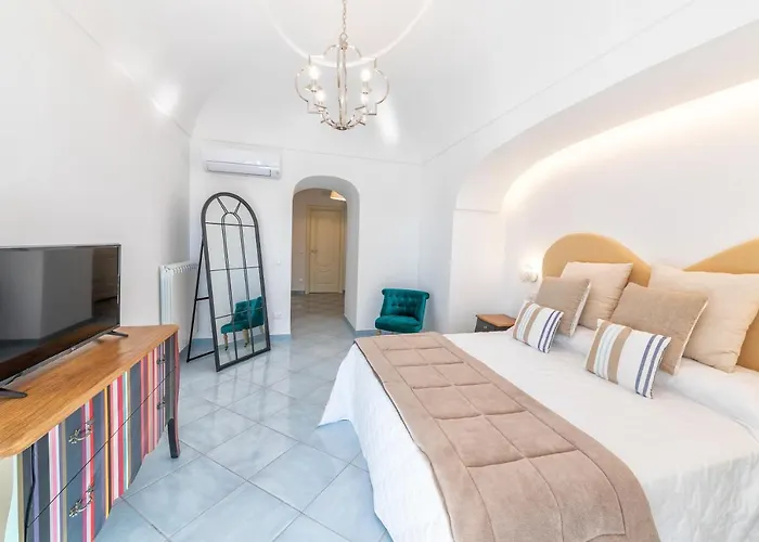 Villa Dei Lecci - 7 Luxury Villas With Private Pool Or Jacuzzi