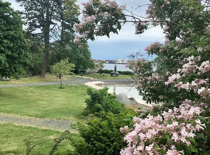 Larvik Pensjonat