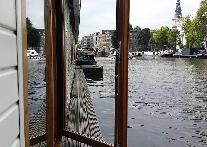 Mar&Mar Houseboat Studio