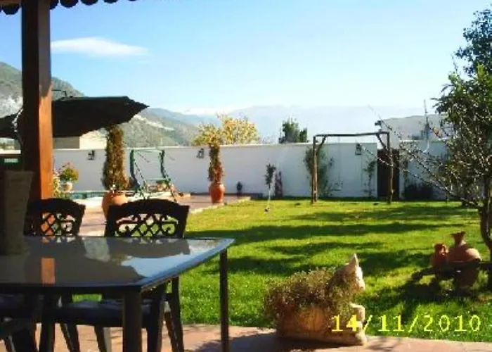 Elegant Villa In Padul With Private Pool
