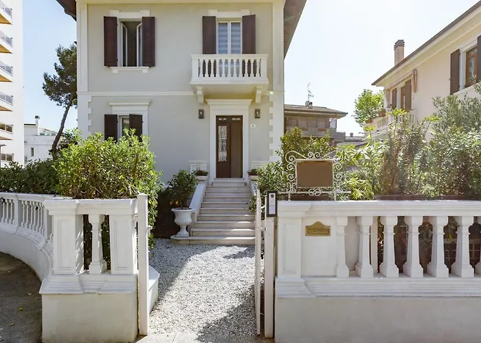 Villa Corona 8, Emma Villas