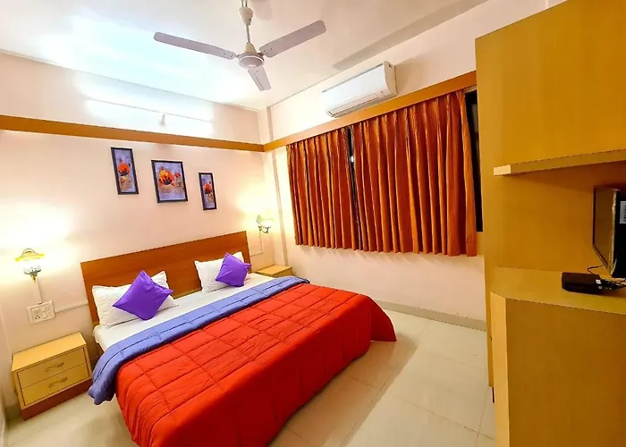 Nilgiri Villa With Swimming Pool